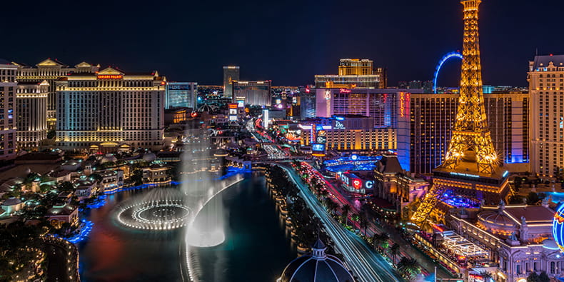 How Long Is the Las Vegas Strip from End to End - Interesting Facts